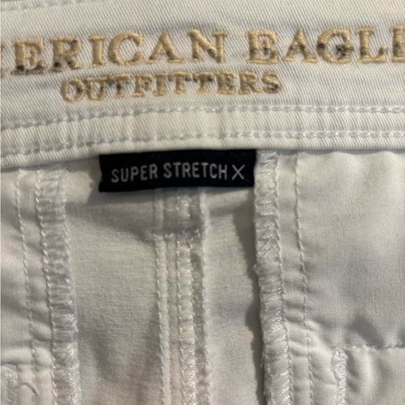 AMERICAN EAGLE AUTFITTERS - Picture 5 of 6